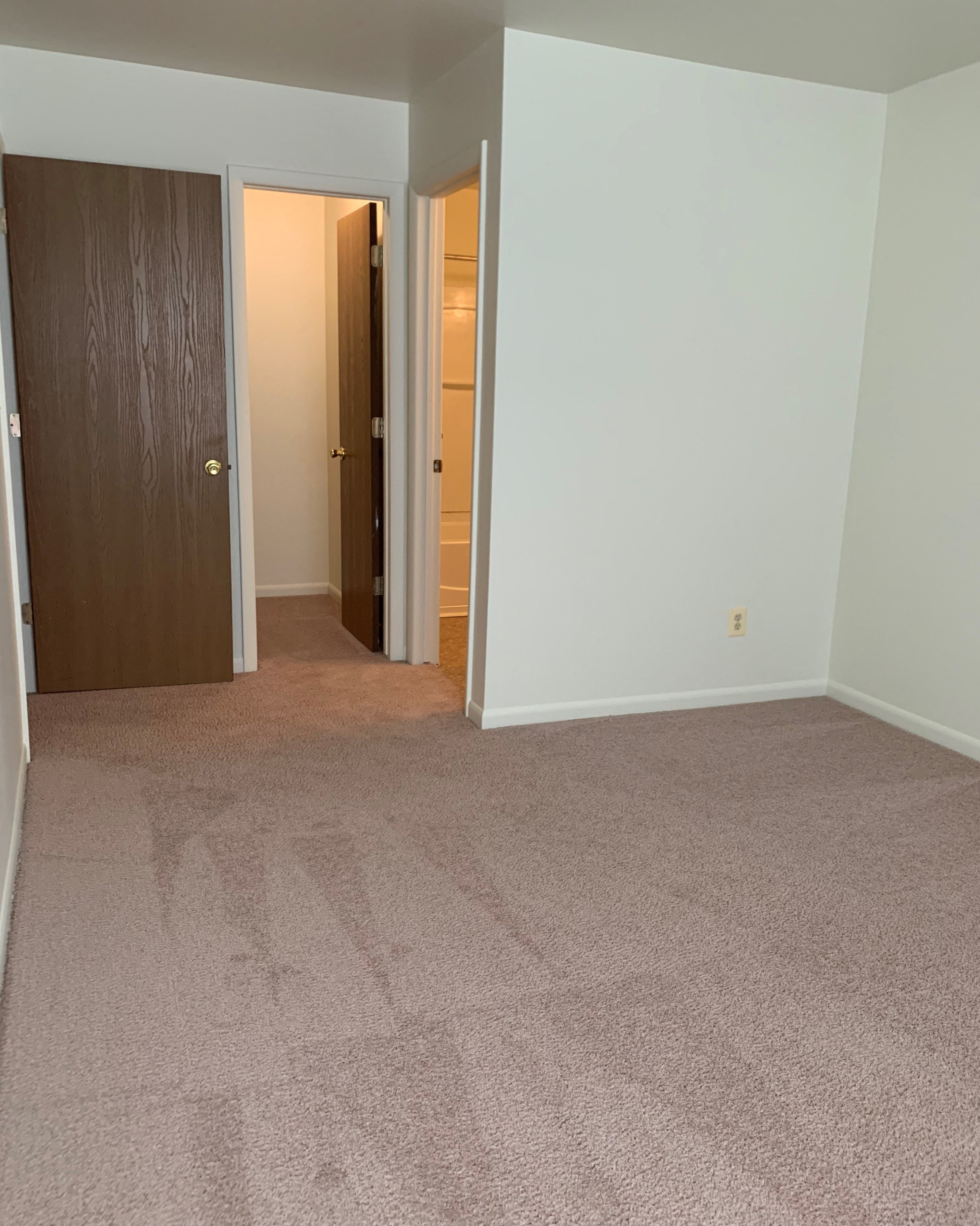 Photos and Video of Hickory Square Apartments in Imlay City, MI
